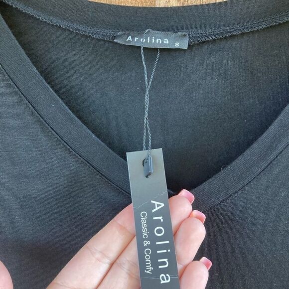 Arolina Classic & Comfy Double Slit Vneck Short Sleeve Black Knit Maxi Dress - Picture 5 of 5